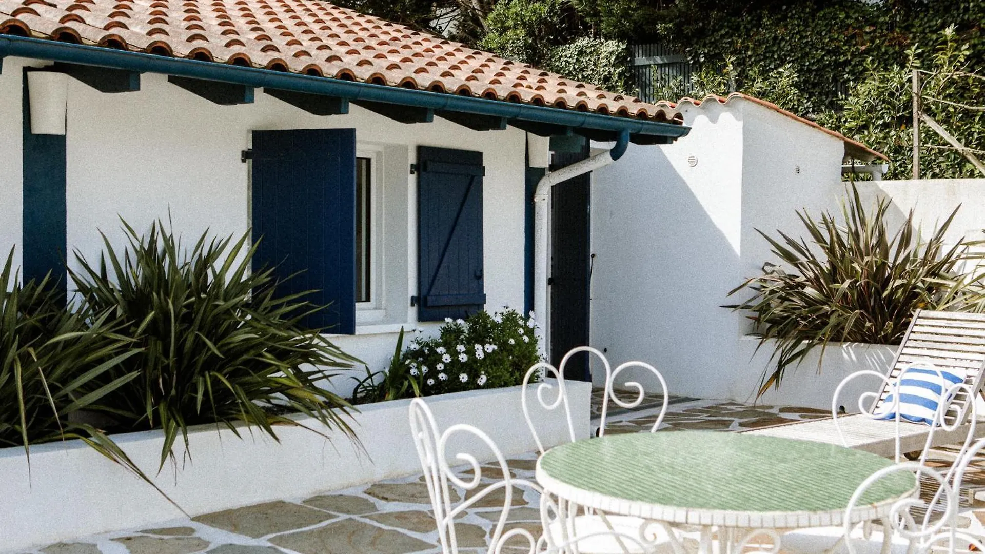 Villa Centre Guethary Piscine Acces Ocean A Pied Holiday home